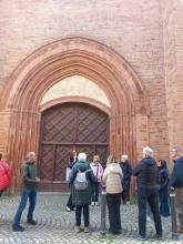 E poi a San Domenico, in cui vorremmo entrare... peccato che abbiano appena chiuso il portone!