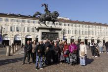 Foto di gruppo dei golosoni al sole... occhio che  non si sciolgano i cioccolatini!! 