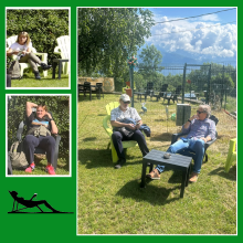 Invitante "relax preliminare" al bar presso il parcheggio. C'è  un così bel sole!  (Anche se non mancano le nuvole...)